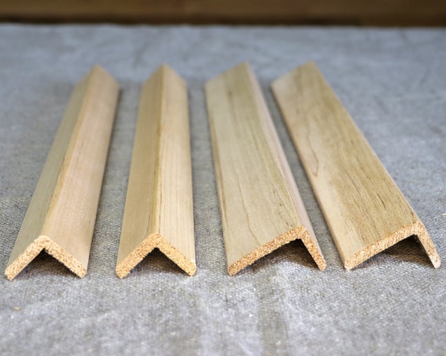 Вагонка Уголок